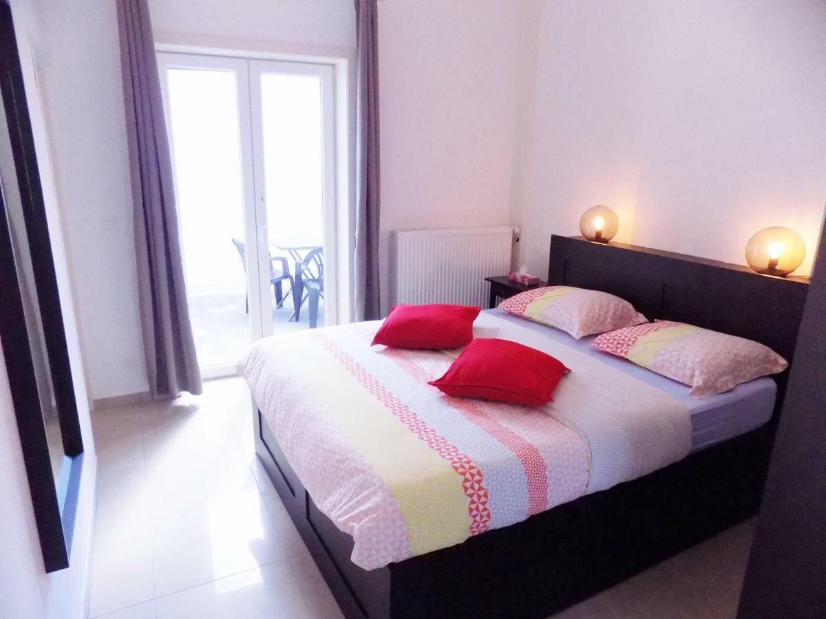 La Lodelinsartoise - Meuble De 3 Cles Apartment Charleroi
