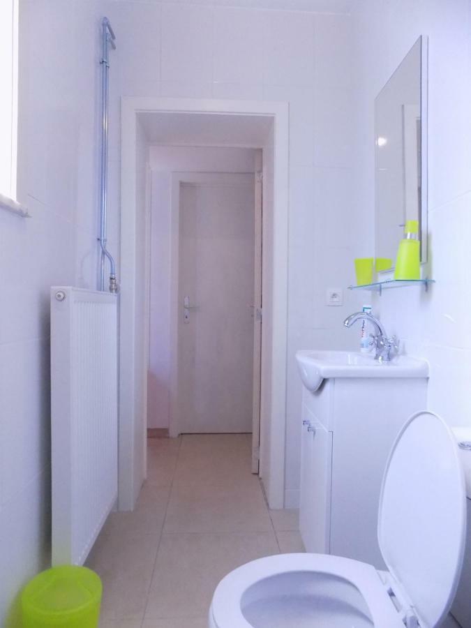 La Lodelinsartoise - Meuble De 3 Cles Apartment Charleroi